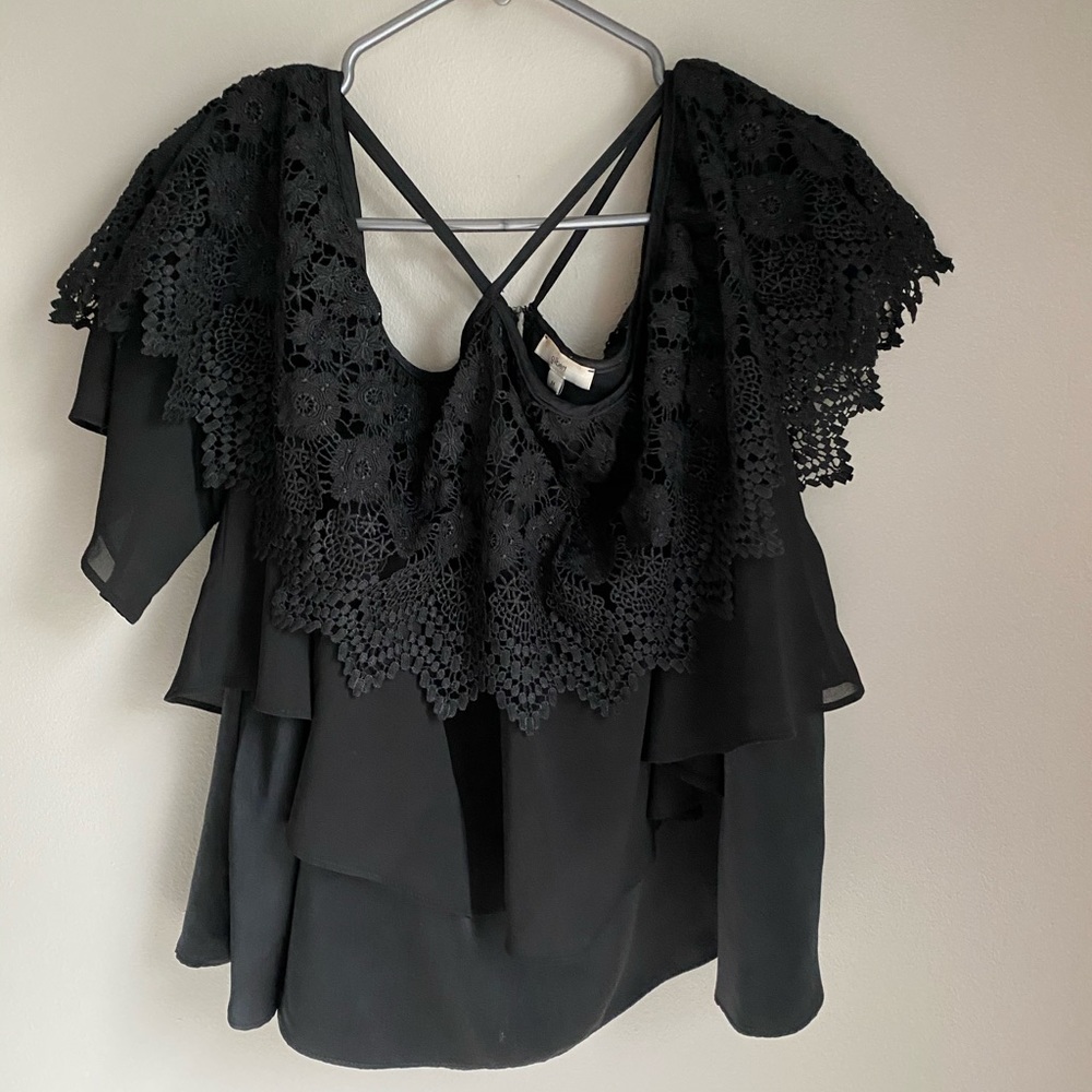 Gilbert Off the Shoulder Blouse